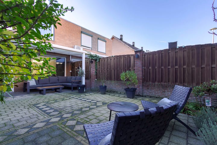 Foto 32 van Leienhoesstraat 21