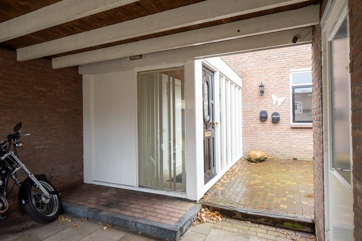 Photo 9 of Gerrit Peuscherstraat 225