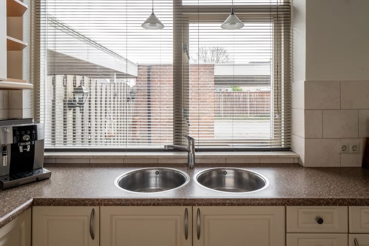 Photo 14 of Gerrit Peuscherstraat 225