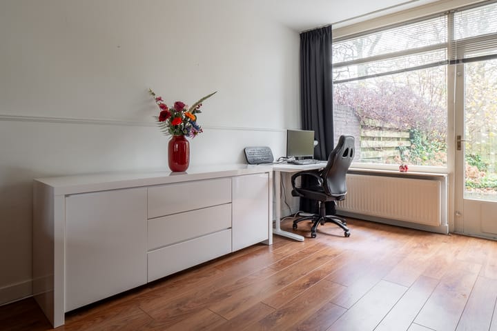 Photo 20 of Gerrit Peuscherstraat 225