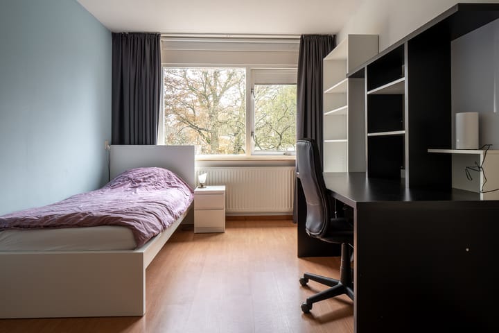 Photo 28 of Gerrit Peuscherstraat 225