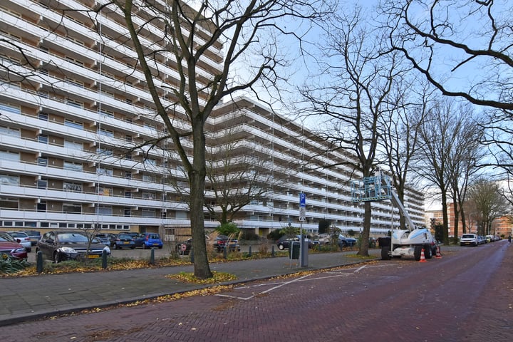 View photo 35 of Sirtemastraat 16