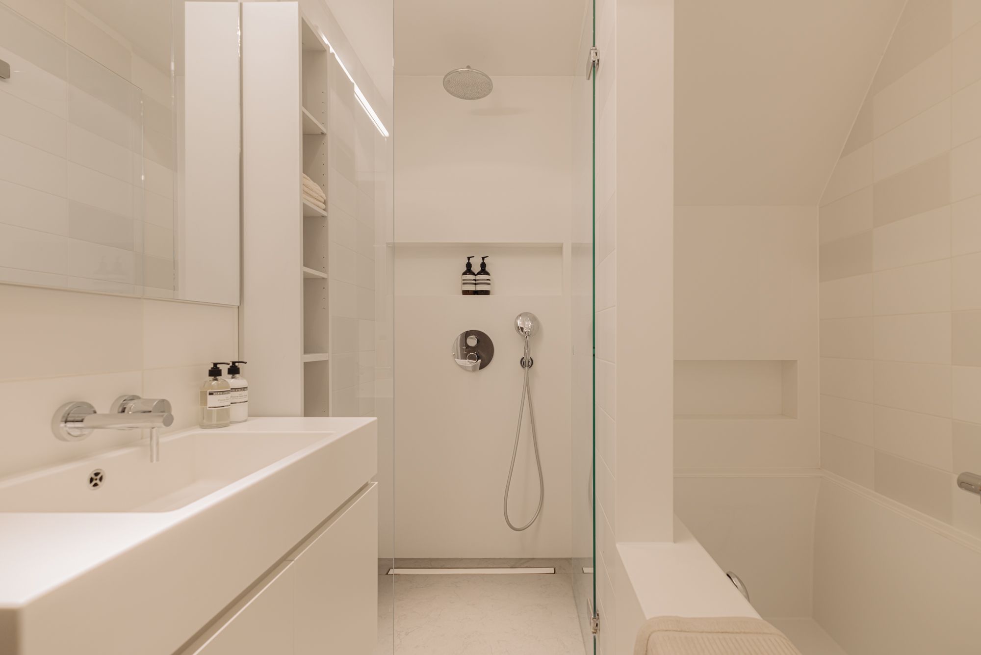 Photo 6 of Eerste Jan van der Heijdenstraat 36-B