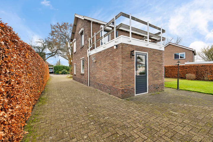 Bekijk foto 38 van Berkenstraat 18