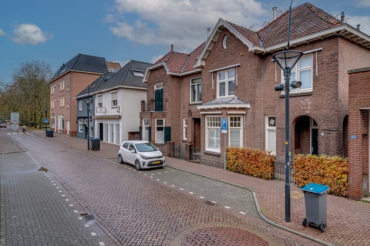 Bekijk foto 2 van Nieuwe Doelenstraat 2