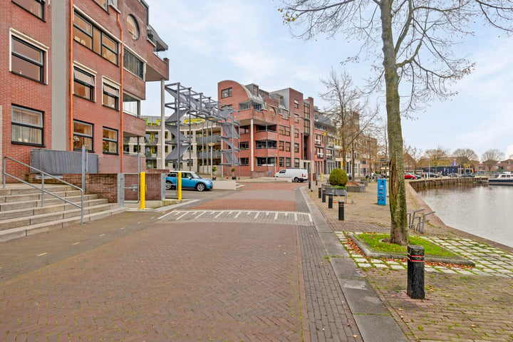 View photo 25 of Prins Hendrikkade 57