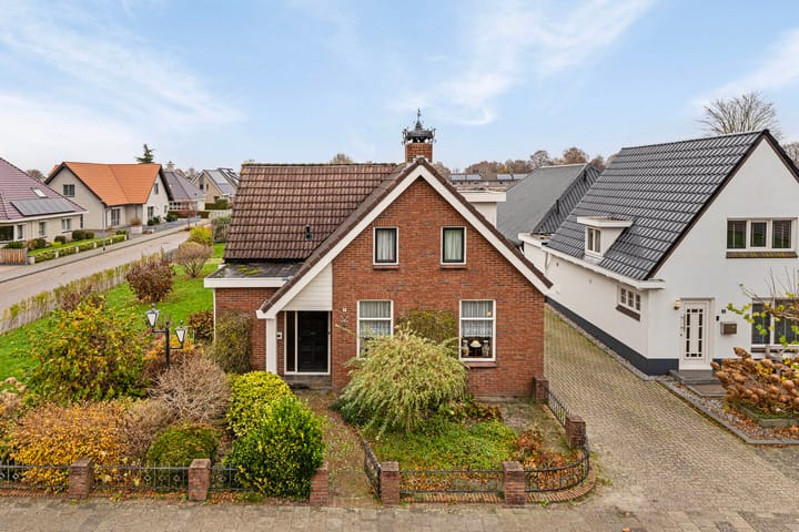 Foto 2 van Badstraat 1