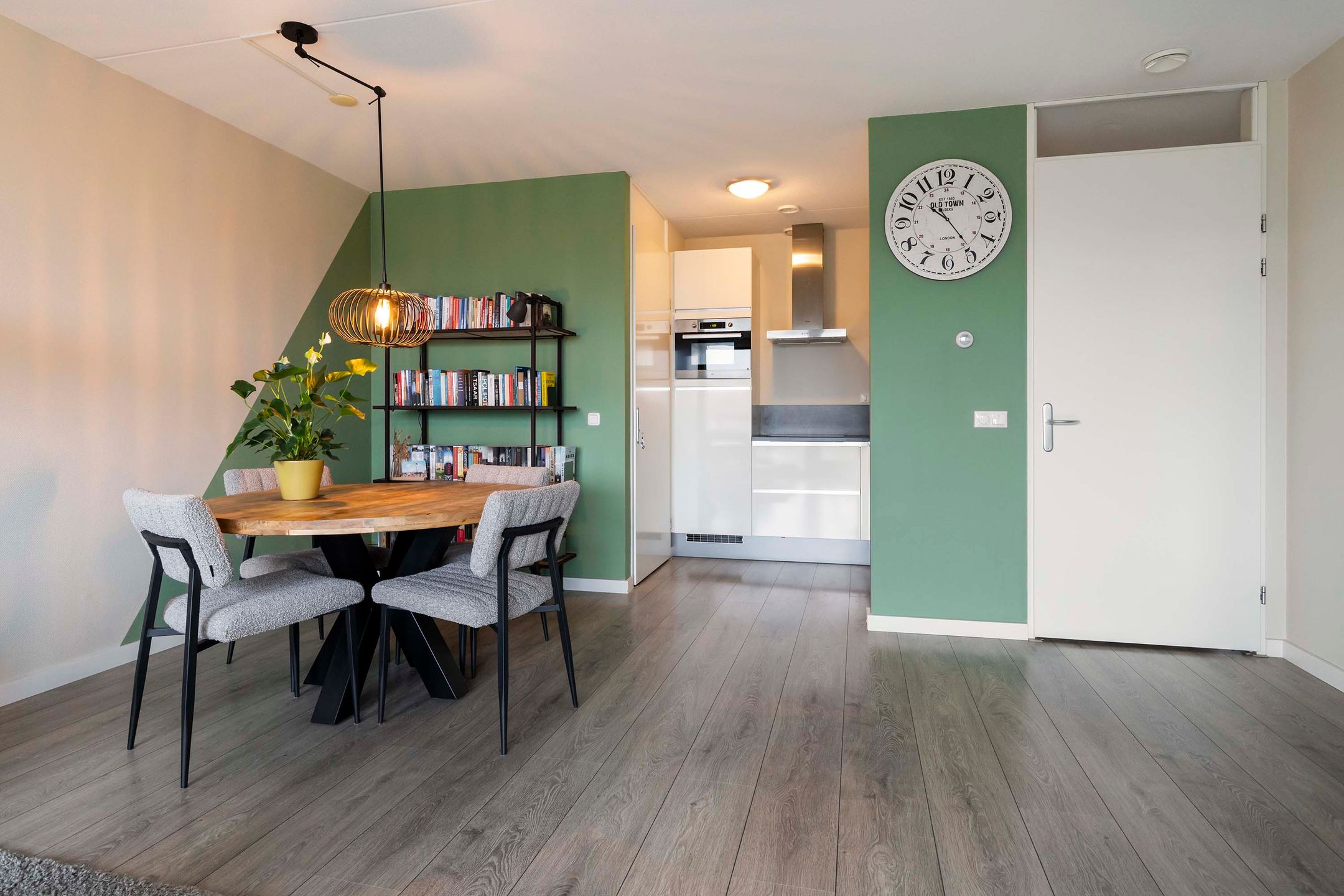 Foto 9 van Burgemeester Jhr. Quarles van Uffordlaan 311