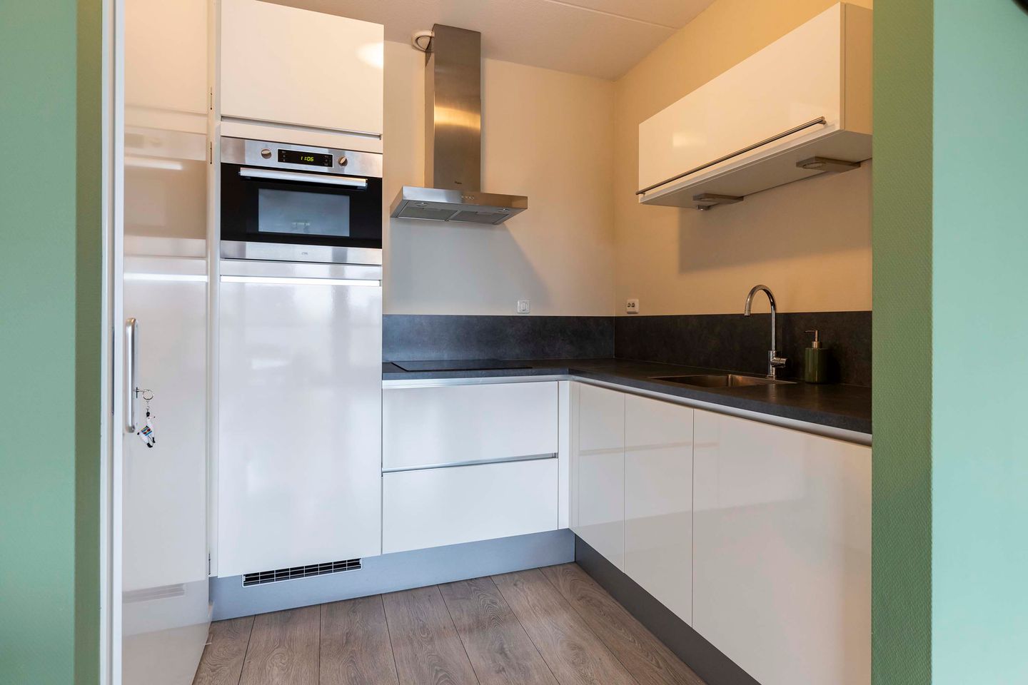 Foto 10 van Burgemeester Jhr. Quarles van Uffordlaan 311