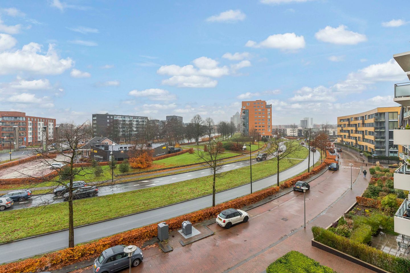 Foto 19 van Burgemeester Jhr. Quarles van Uffordlaan 311