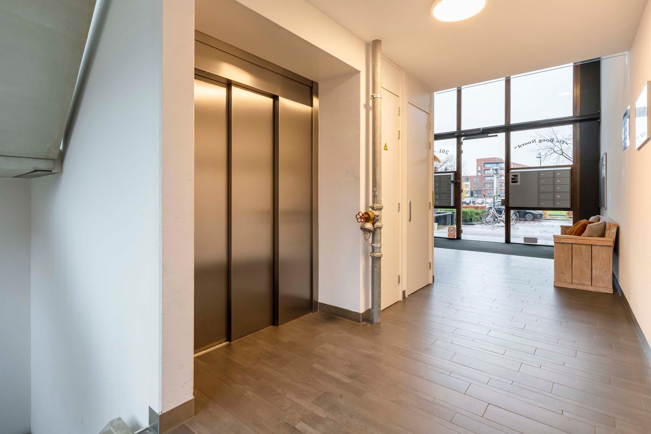 Foto 21 van Burgemeester Jhr. Quarles van Uffordlaan 311