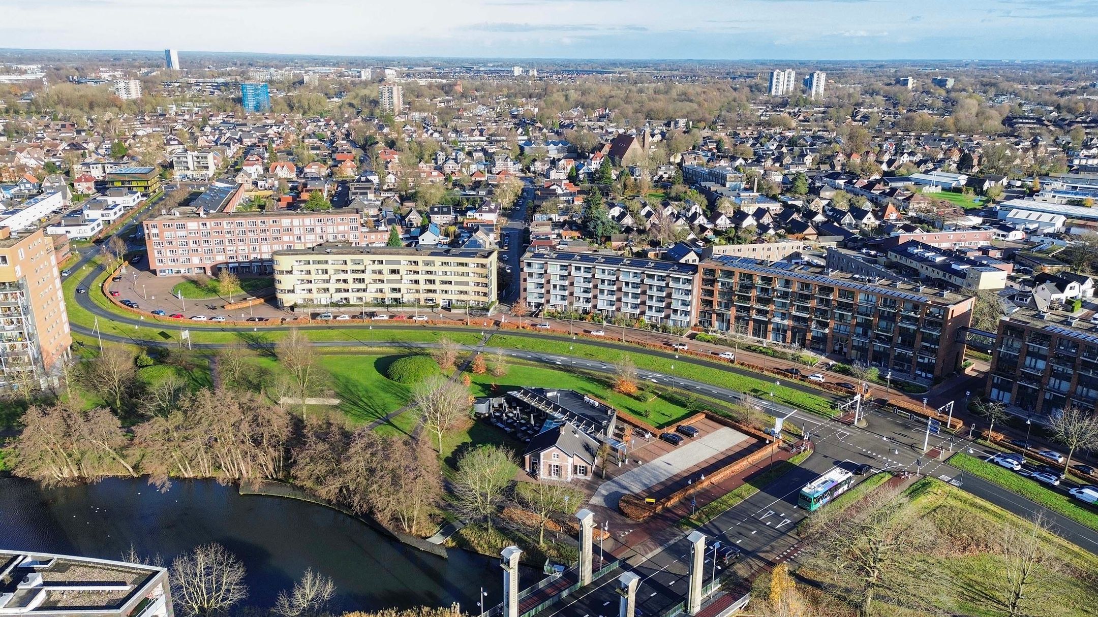 Foto 27 van Burgemeester Jhr. Quarles van Uffordlaan 311