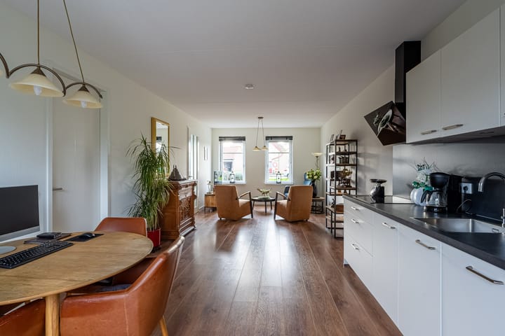 Foto 14 van Suzannaweg 62