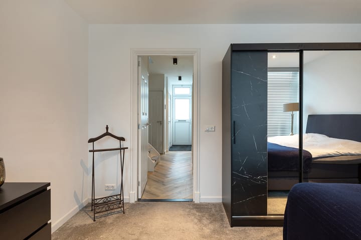 Foto 15 van Van Hogendorplaan 48