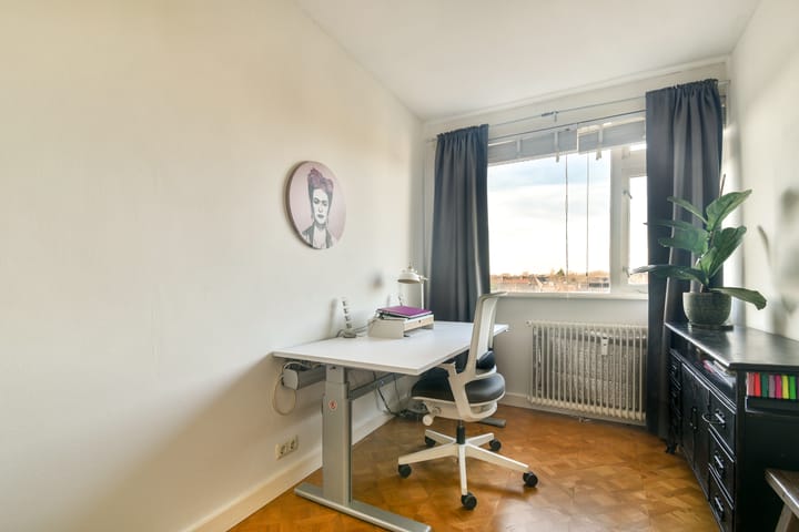 Foto 17 van Eikensteinstraat 15