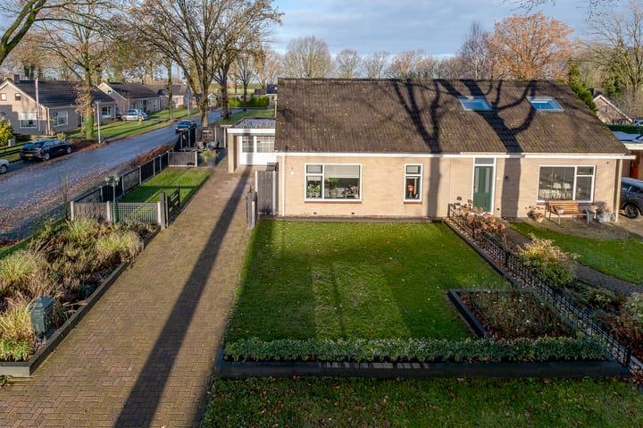 Foto 5 van Spoorstraat 9