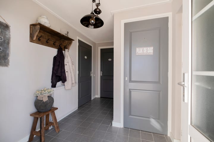 Foto 20 van Spoorstraat 9