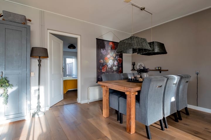 Foto 34 van Spoorstraat 9