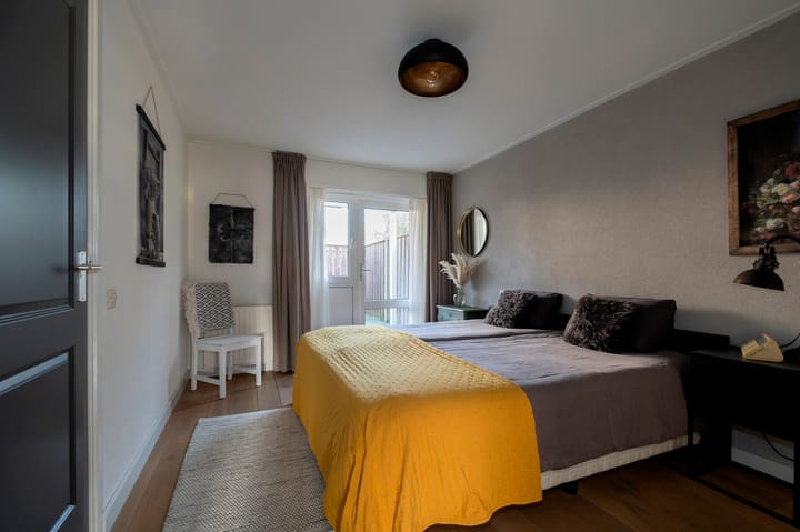 Foto 35 van Spoorstraat 9