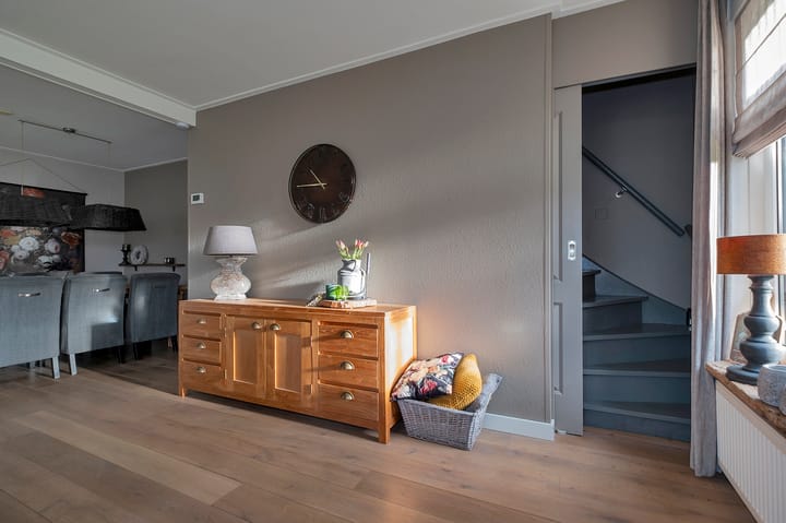 Foto 46 van Spoorstraat 9