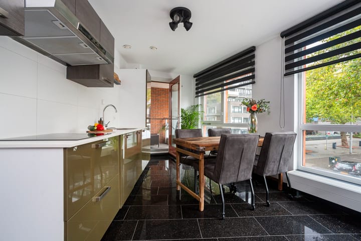 Foto 3 van Bloemfonteinstraat 8-C