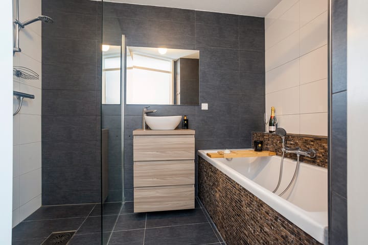 Foto 25 van Bloemfonteinstraat 8-C