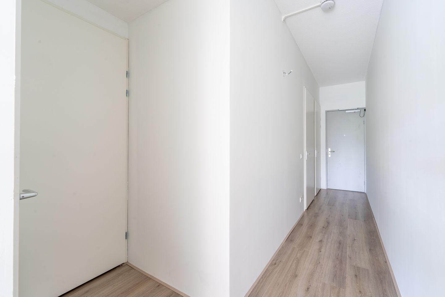 Foto 10 van Louis Armstrongweg 56-K