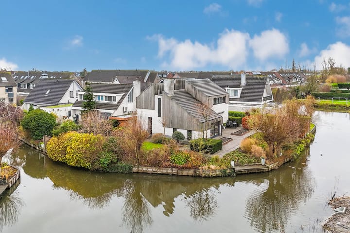 Foto 1 van Delving 42