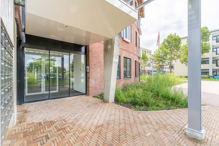 Foto 26 van Louis Armstrongweg 56-K