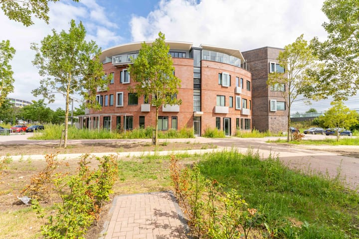 Foto 27 van Louis Armstrongweg 56-K