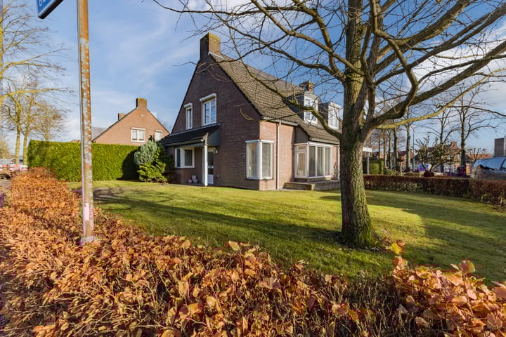 Foto 36 van Burgemeester Magneestraat 55-A