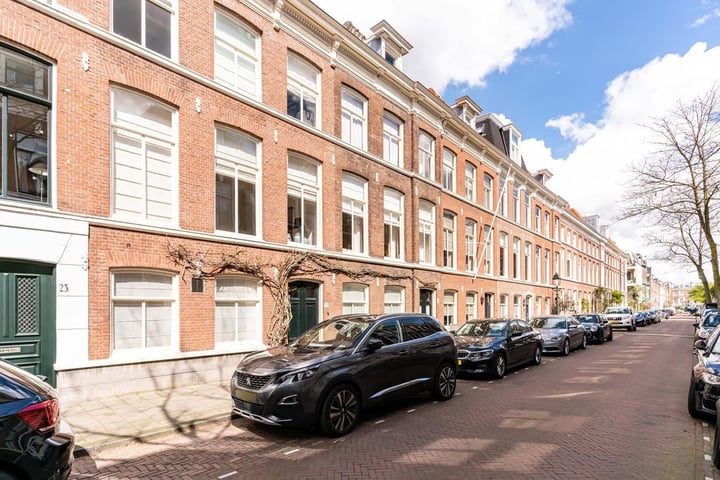 Bekijk foto 1 van Celebesstraat 19