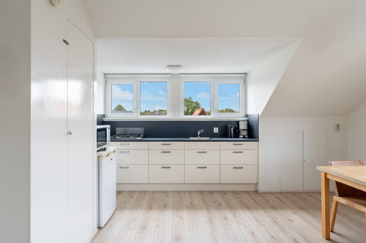 Foto 12 van Van Oldenbarneveldweg 1-C