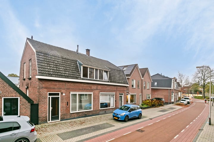 Bekijk foto 36 van Elsenerstraat 58