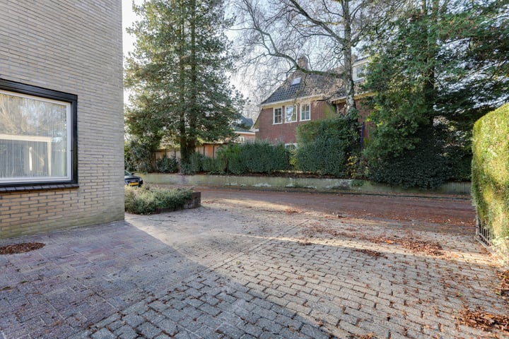 Bekijk foto 34 van Parkstraat 52