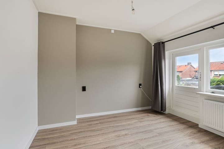 Photo 15 of Prinses Margrietlaan 55