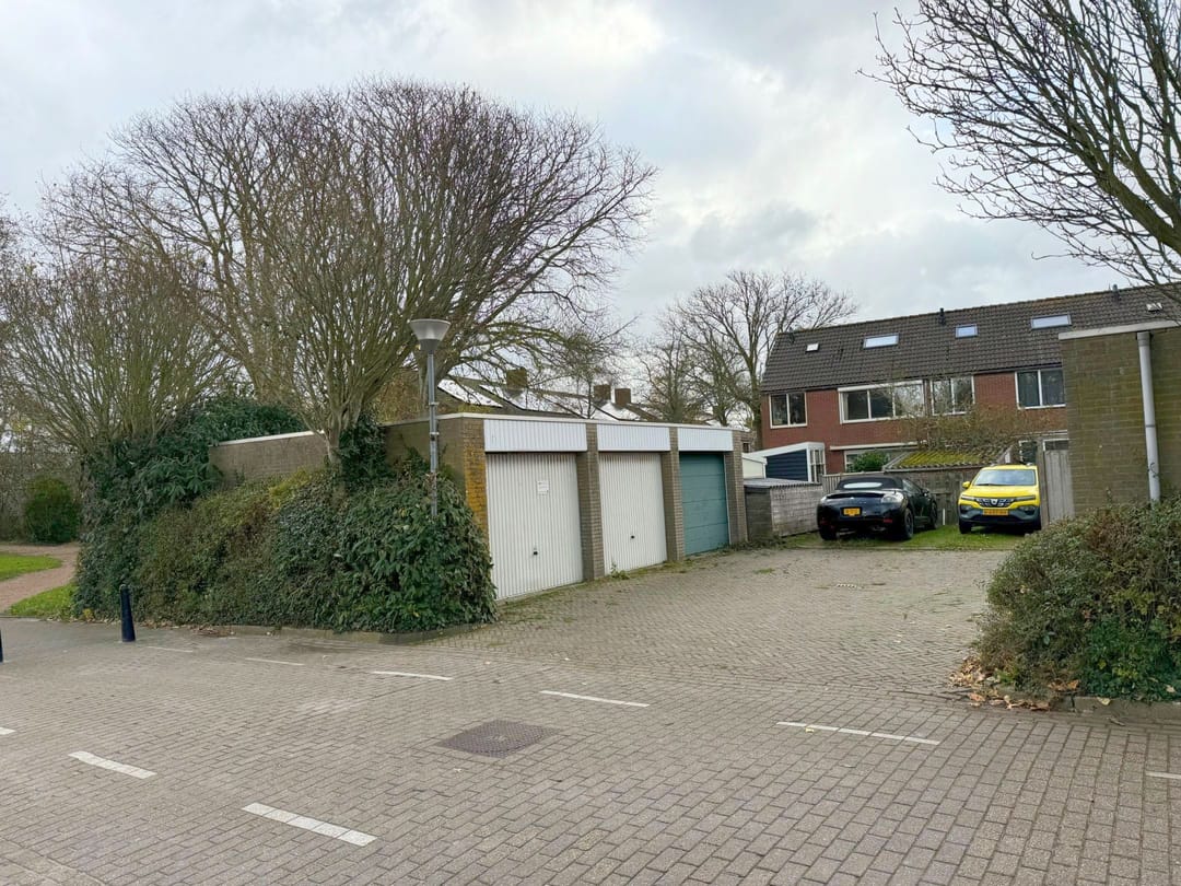 Photo 7 of Roosjesweg 1-M