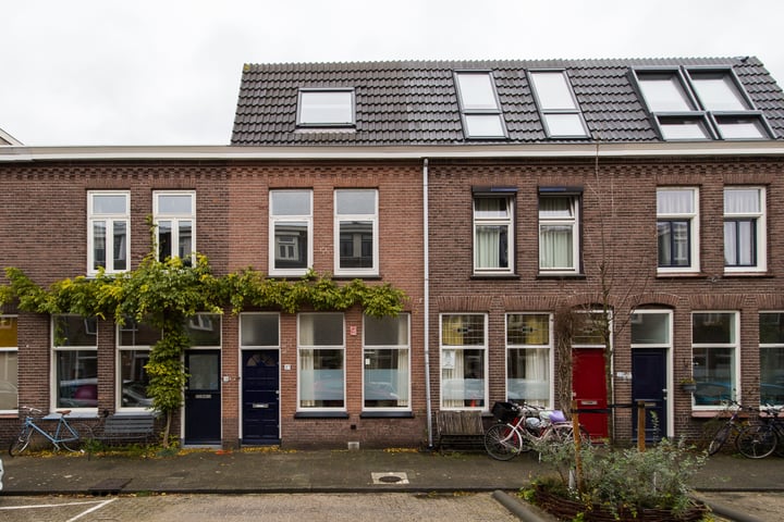 View photo 1 of Spieghelstraat 37