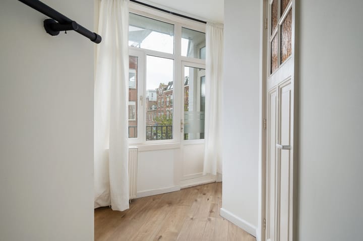 Foto 16 van Vierambachtsstraat 76-B01