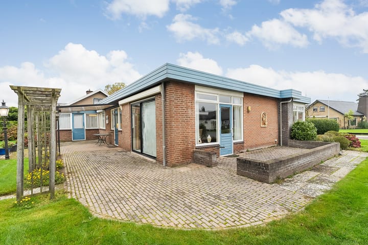 Foto 33 van Brinkstraat 14