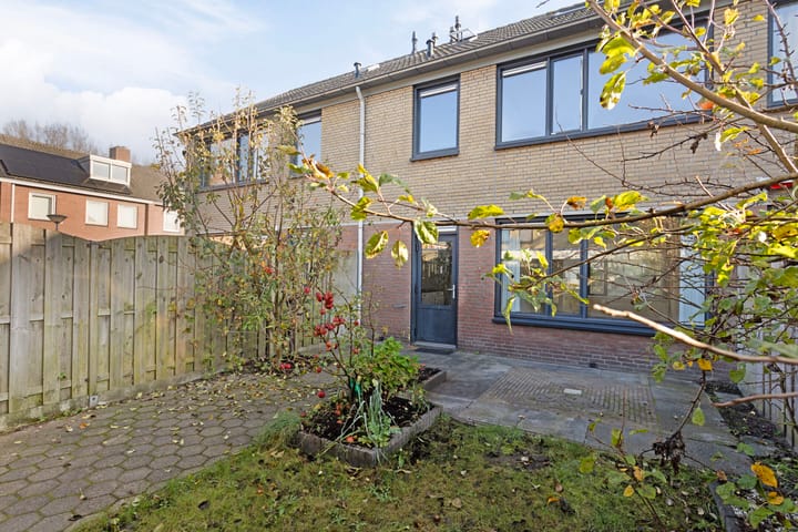 Foto 31 van Kluizenaarstraat 12