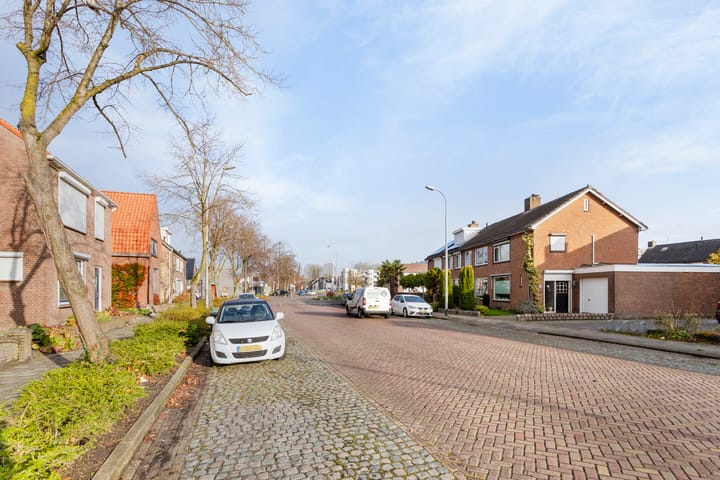 Foto 30 van Oudlandsestraat 15