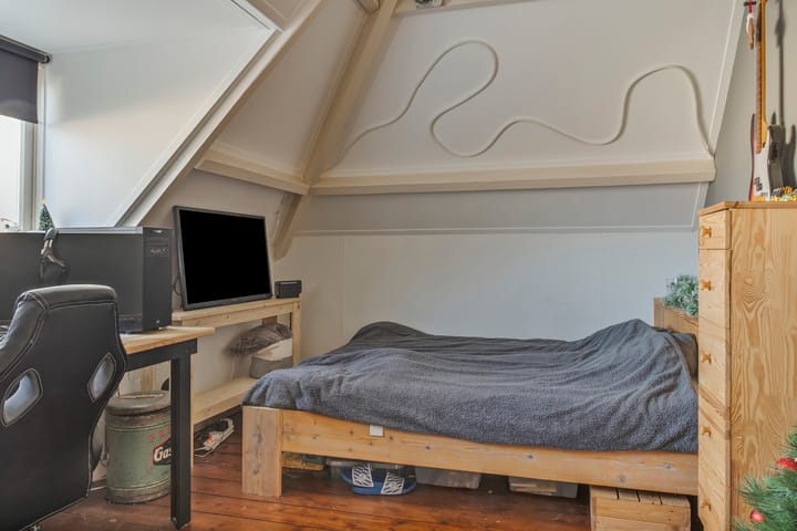 Foto 32 van Kerkstraat 2