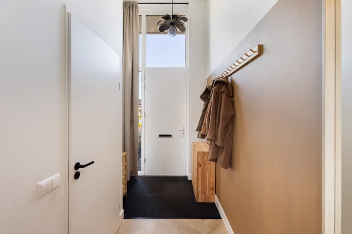 Foto 8 van Boterbloem 17