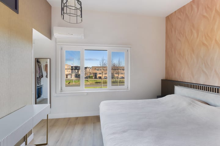 Foto 42 van Boterbloem 17