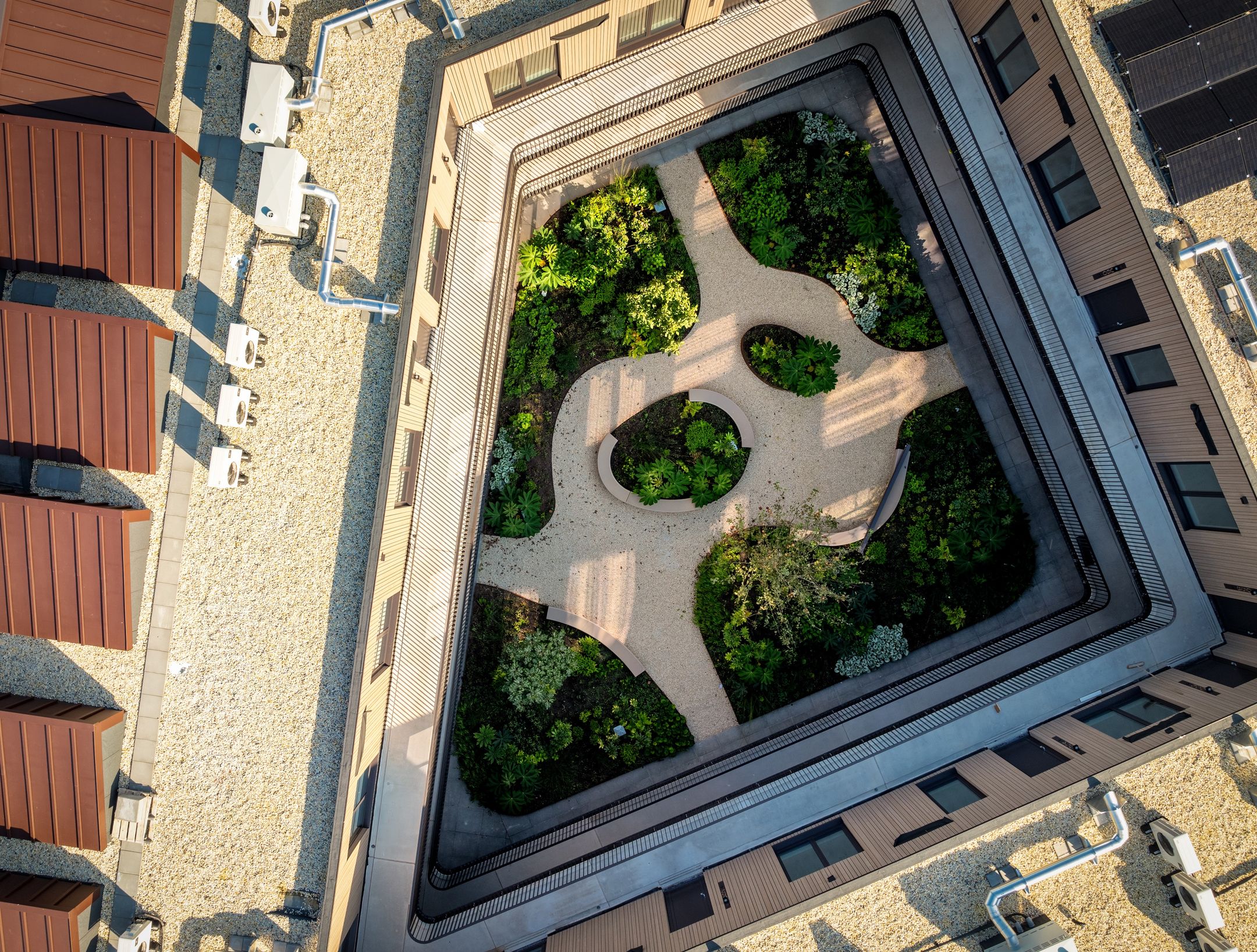 Photo 15 of E.J. Ruijgplein 42