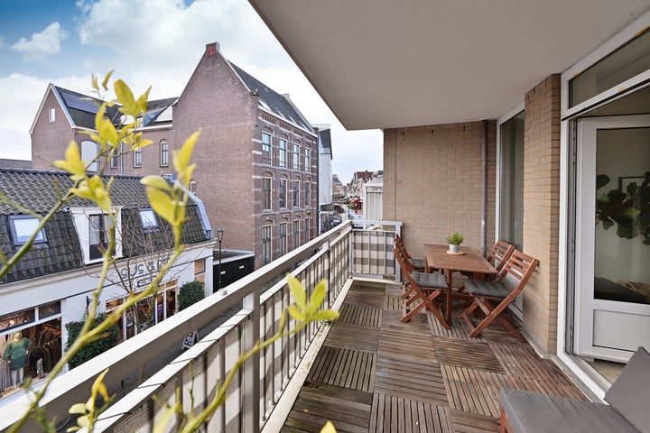 View photo 15 of Bussumerstraat 44-E