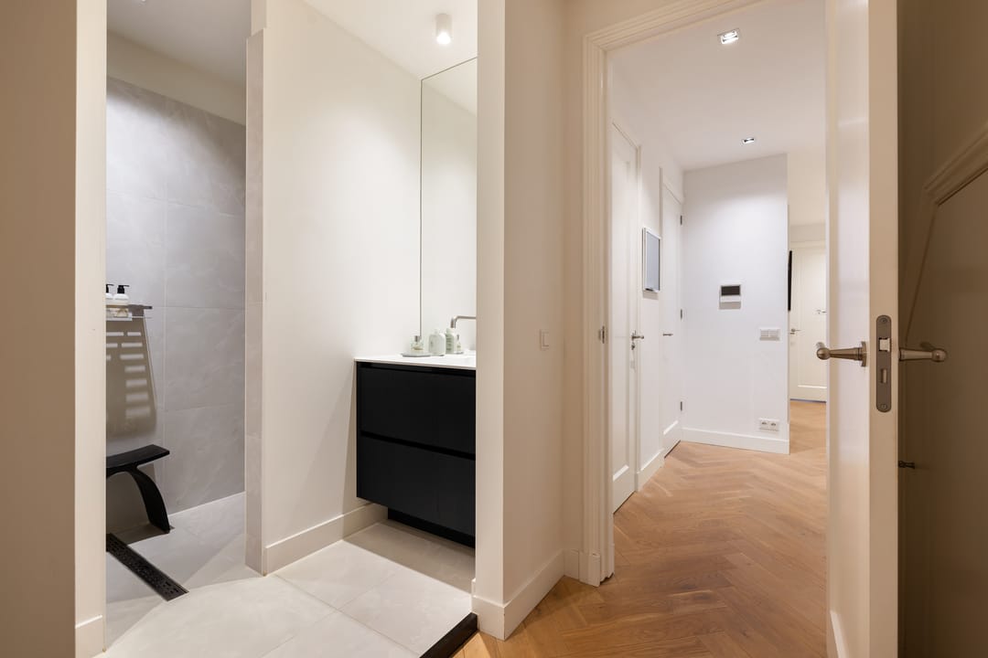 Photo 16 of Kanaalstraat 120-H