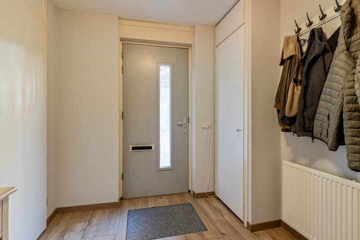 Foto 3 van van der Duyn van Maasdamstraat 81