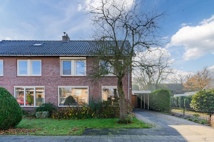 Foto 1 van Duizendschoonstraat 33